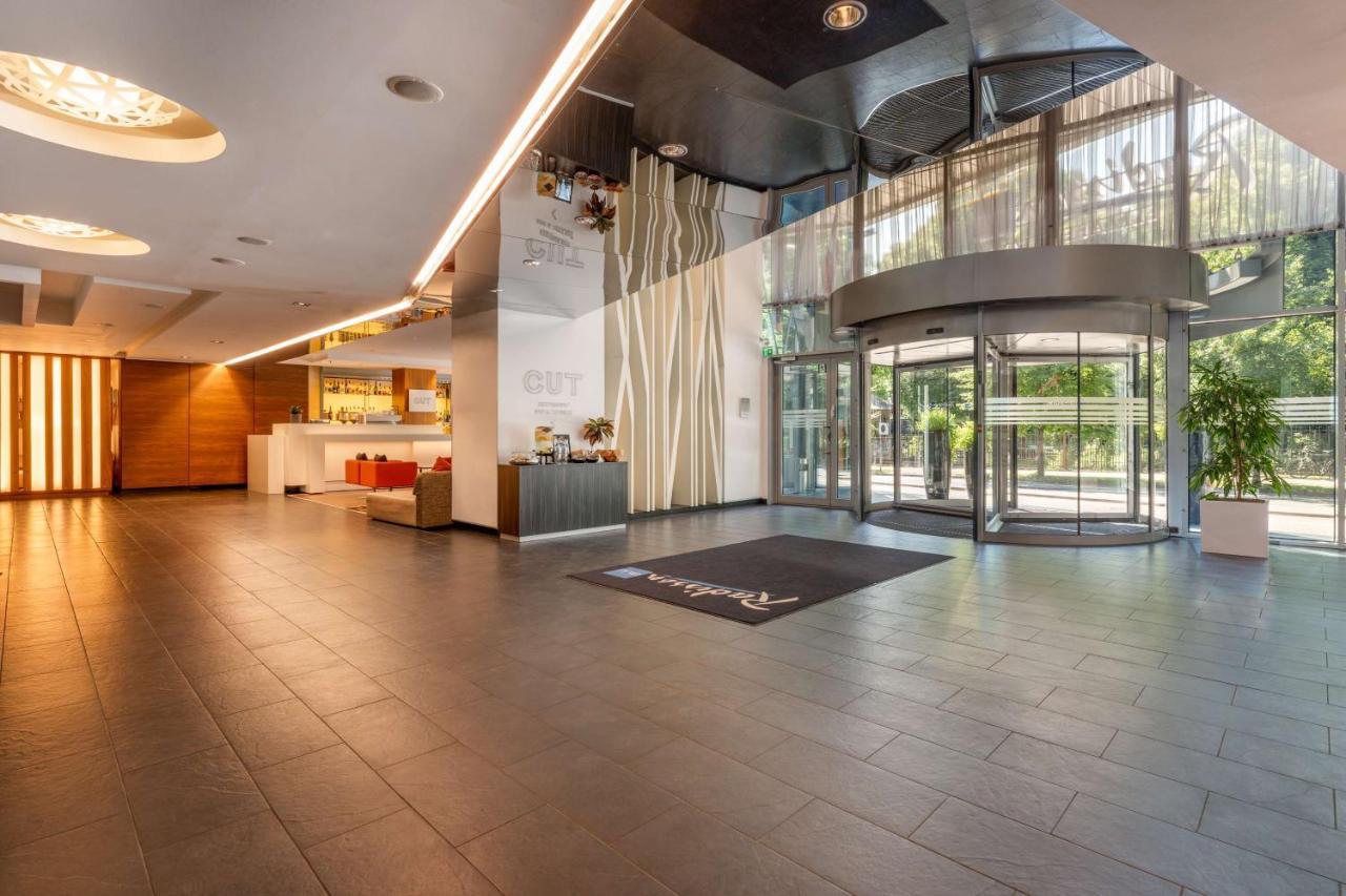 Radisson Blu Elizabete Hotel, Riga Exterior photo