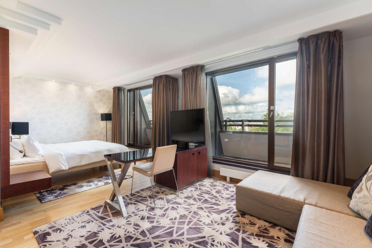 Radisson Blu Elizabete Hotel, Riga Exterior photo